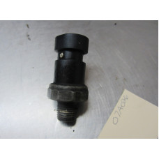 07D226 Engine Oil Pressure Sensor For 00-02 CHEVROLET VENTURE  3.4